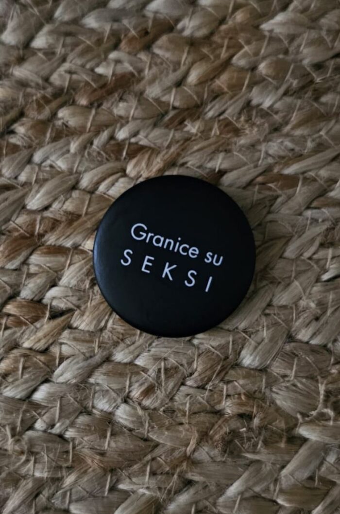 Bedž – Granice su seksi